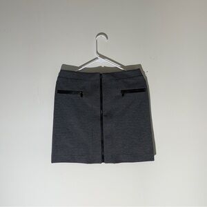 White House Black Market Gray Zip-Front Mini Skirt Size 0